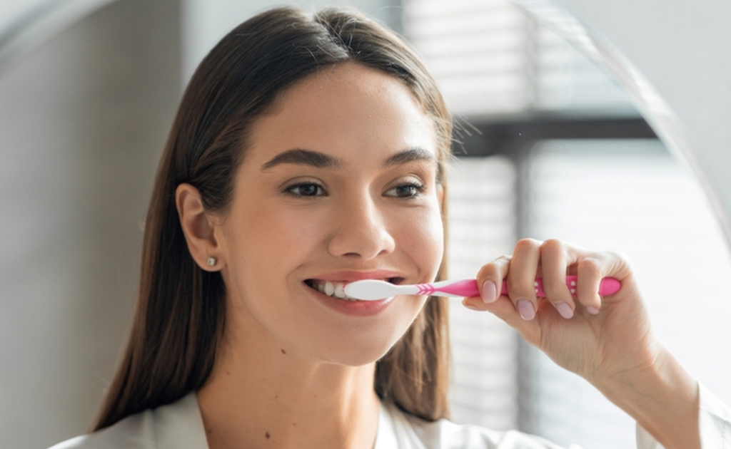 ওরাল কেয়ার | যে ৫টি অভ্যাস আপনার দাঁতকে রাখবে সুস্থ ও সুন্দর সবসময়