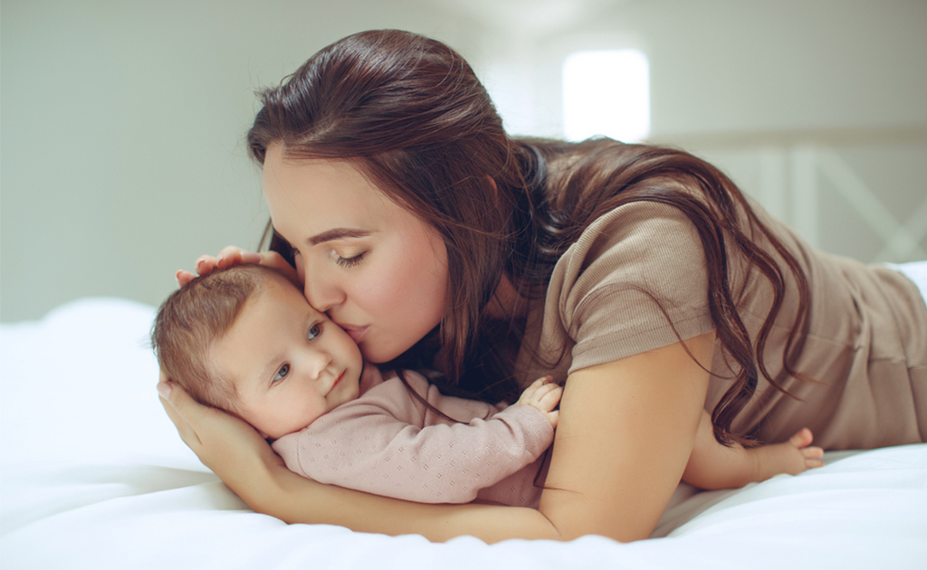 শিশুর কান্না থামাতে ৯টি করণীয় টিপস!